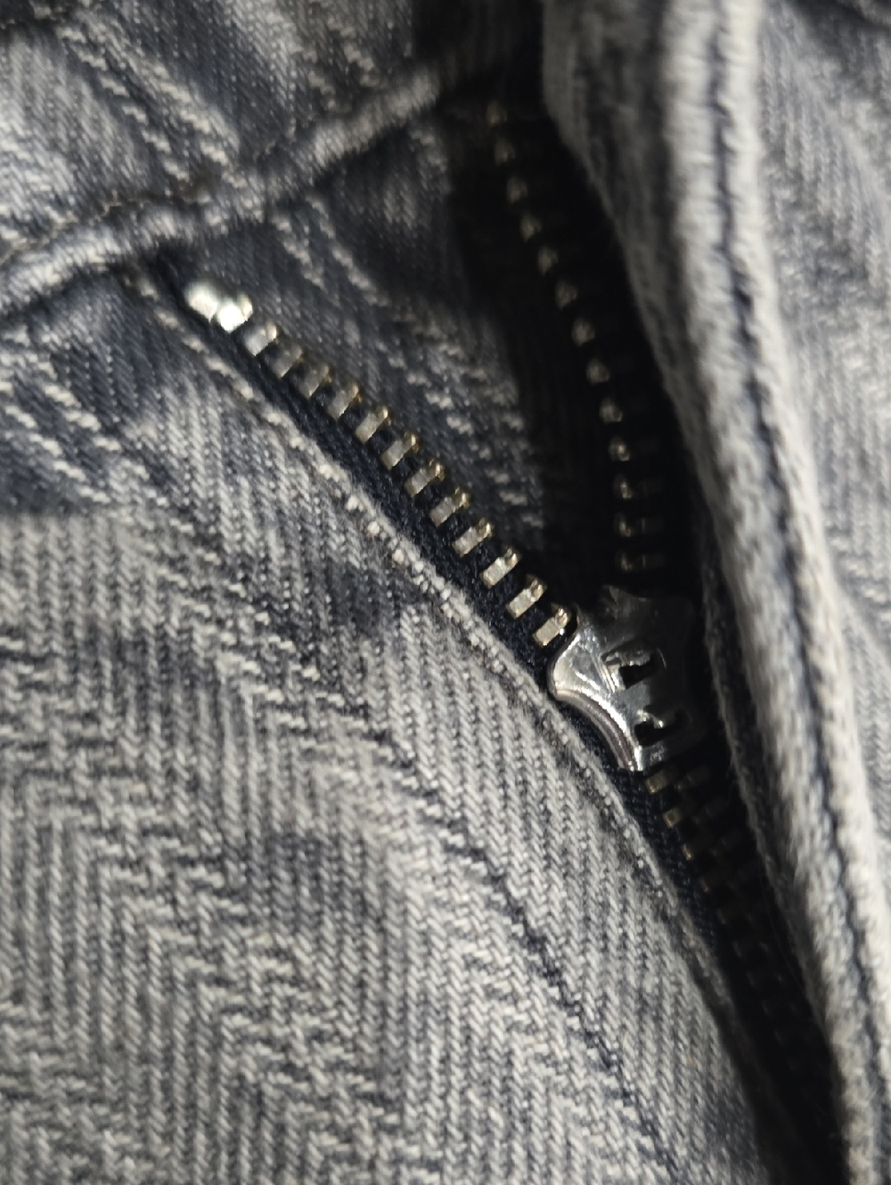 Black Denim  with Broken Metal Zipper Pull(can Zip Up)